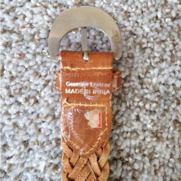 Braided leather belt with metal inserts Size 34 - Picture 6 of 13